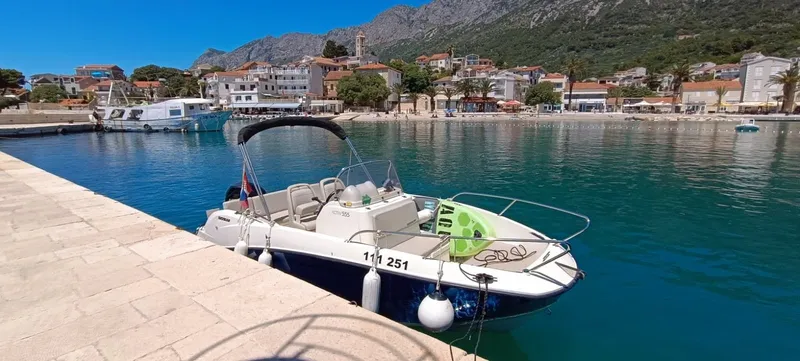 Quicksilver Activ 555 Open - fotografija 3