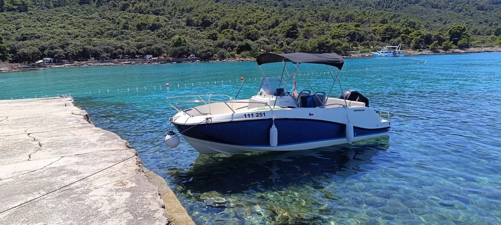Quicksilver Activ 555 Open - fotografija 1